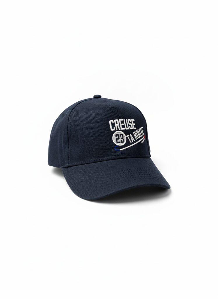 casquette adulte, coloris bleu, visière courbée, taille réglable, modèle mixte, logo Creuse ta Route brodé, accessoire confortable et léger, disponible sur l’e-shop Creuse ta Route